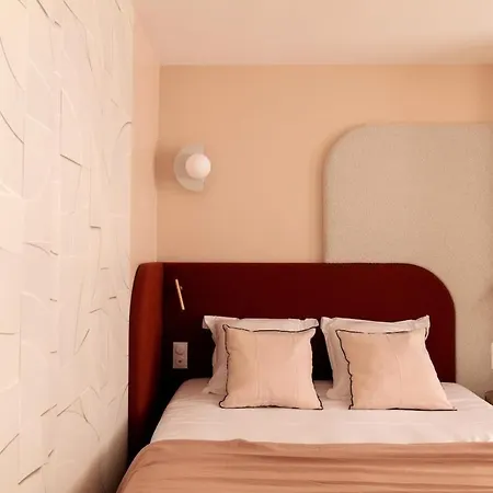 La Vie En Rose - 2 Doubles Apartman Párizs