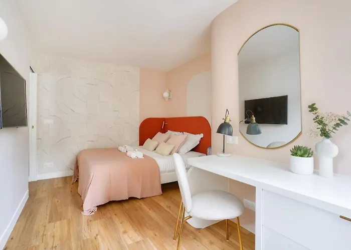 아파트 La Vie En Rose - 2 Doubles *